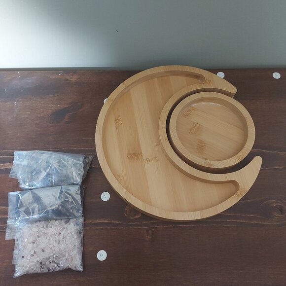 Wood Moon/Sun Crystal Holder w/Chips - Picture 2 of 10